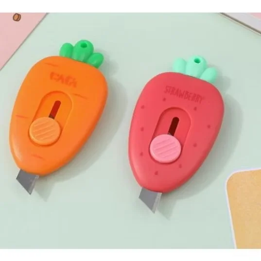 Dao Cắt Giấy/ Dao Rọc Giấy Mini SHIF Hình Gấu Dâu Lotso, Ếch, Khủng Long, Thỏ, Thơm Siêu Dễ Thương, Siêu Bén