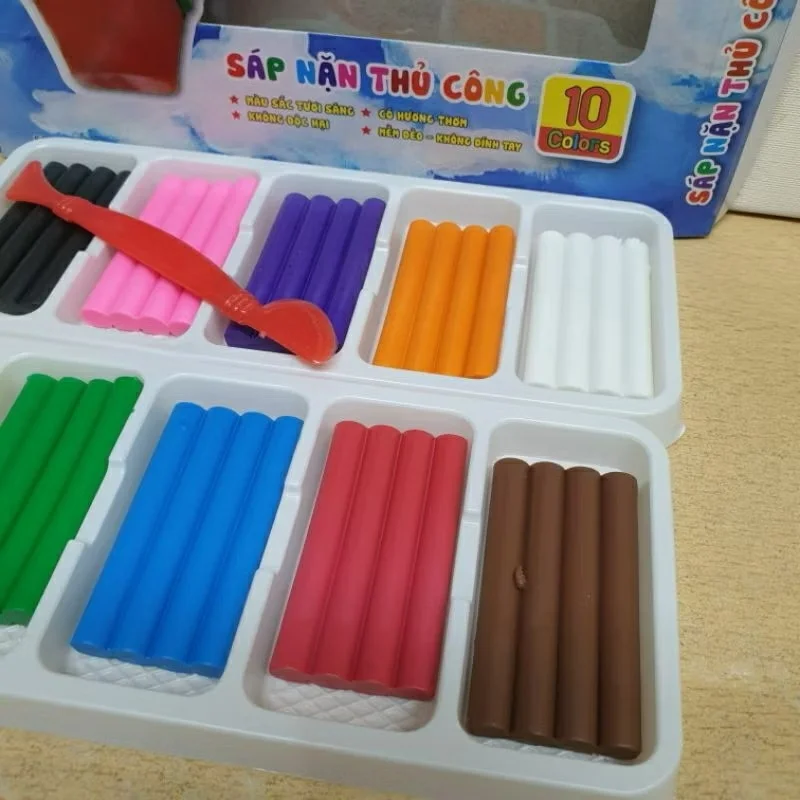 Đất Nặn WinQ D-10 – Gồm 10 Màu Tươi Sáng, Màu Thơm Dễ Thương, An Toàn Cho Học Sinh