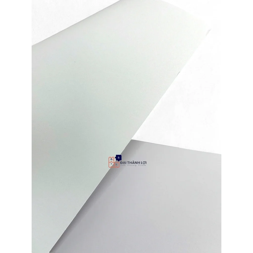 Vở Vẽ Mỹ Thuật Hải Tiến A4 5358 Sổ Vẽ Định Lượng 100 g/m2, Giao Bìa Màu Ngẫu Nhiên