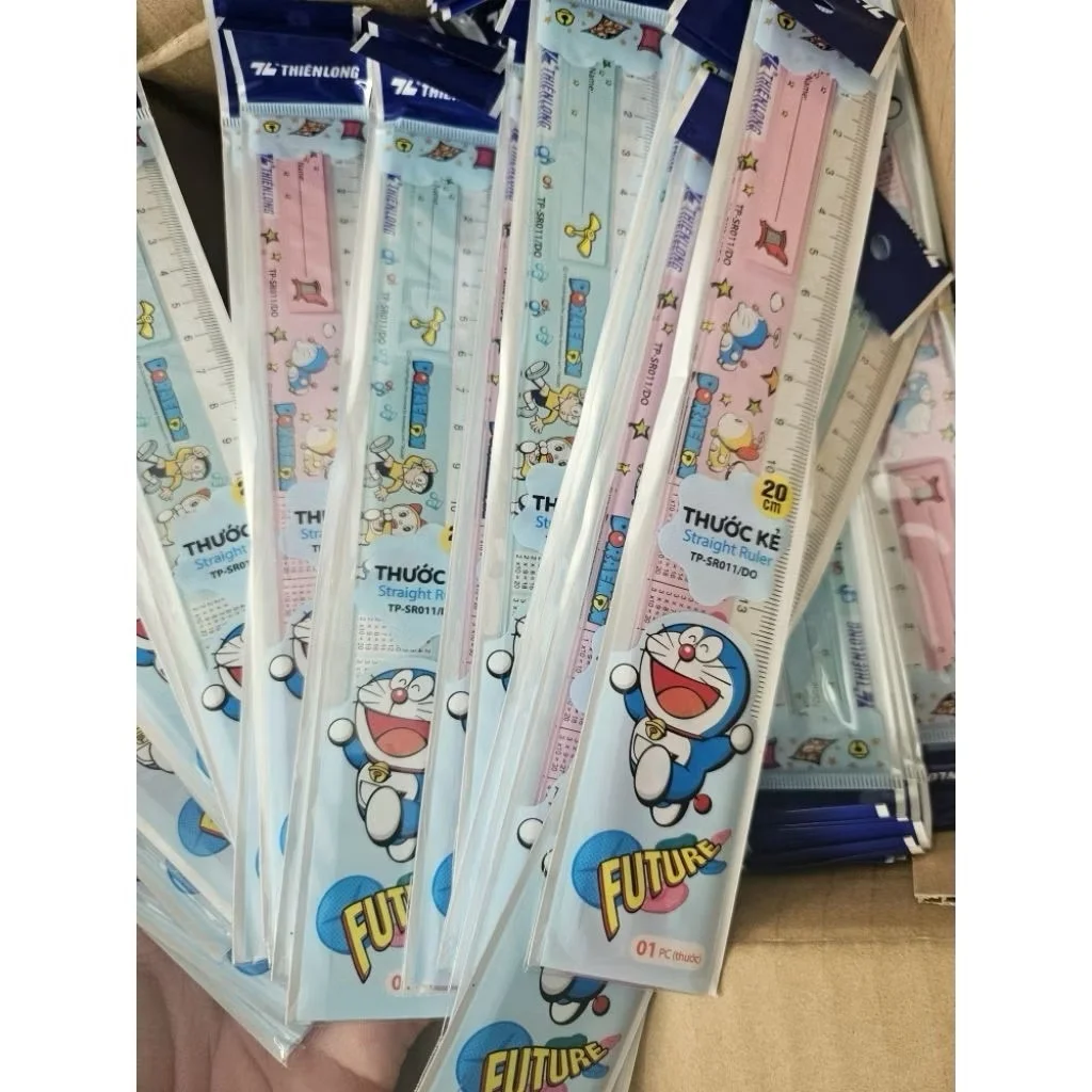 THƯỚC THẲNG DORAEMON 20Cm SR-011 ( Giao Màu Ngẫu Nhiên)