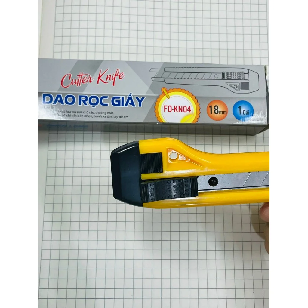 Dao rọc giấy Thiên Long FO-KN04 Dao