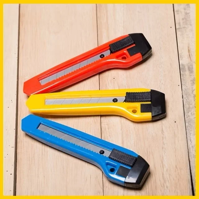 Dao rọc giấy Thiên Long FO-KN04 Dao