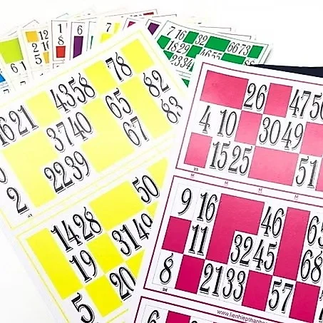 Bộ trò chơi kêu Lô Tô 90 số bằng giấy và hột gỗ/hột nhựa - Lô tô cây