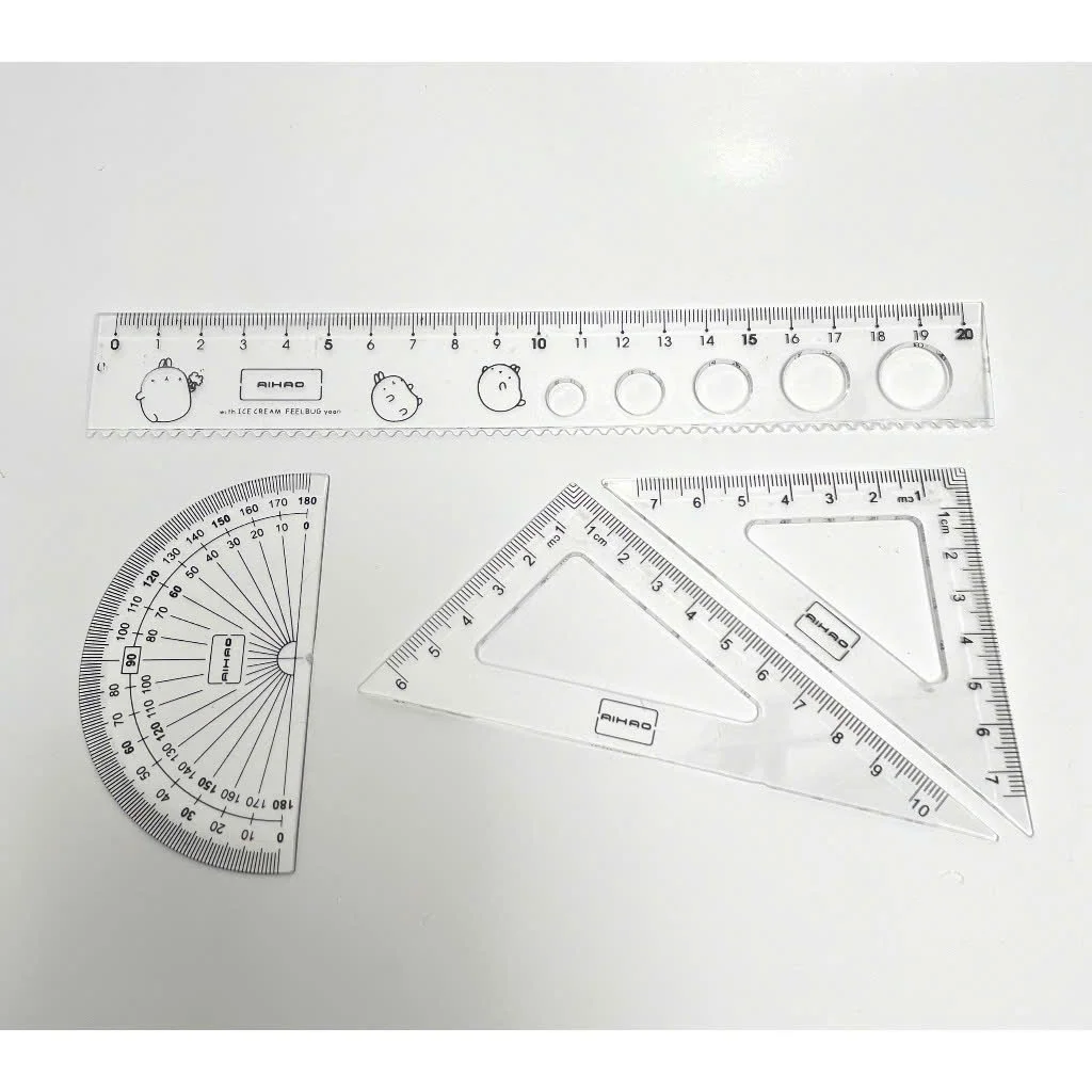 Thước Bộ Cứng 4 Món 20CM (Thước thẳng, đo độ, eke, tam giác cân) túi nhựa nút tiện lợi Aihao Chính Hãng (Màu Ngẫu Nhiên)
