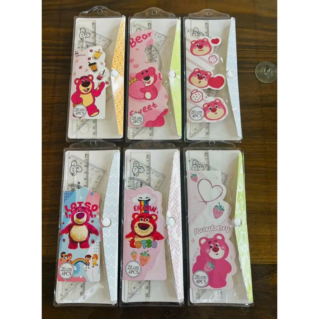 Thước Bộ Cứng 4 Món 20CM (Thước thẳng, đo độ, eke, tam giác cân) túi nhựa nút tiện lợi Aihao Chính Hãng (Màu Ngẫu Nhiên)